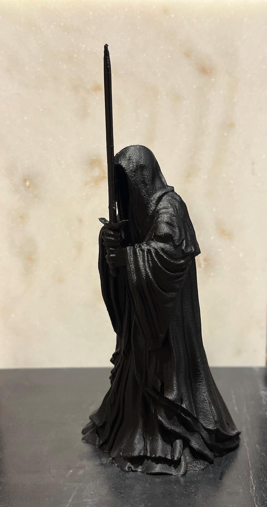 Figurka Nazgûl z Mieczem – Upiór Pierścienia | Statuetka 3D 16 cm