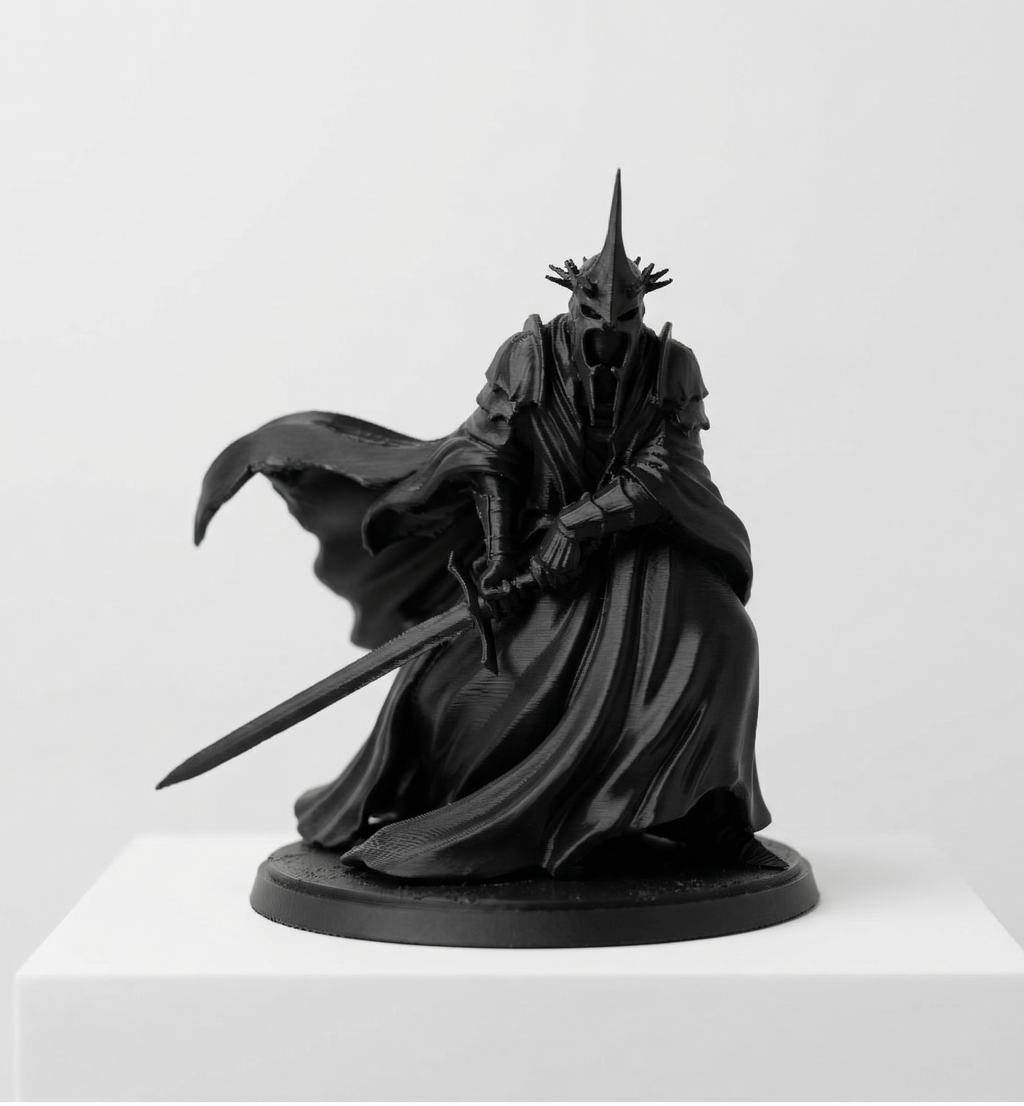 Mroczna Figurka Nazgul (Czarnoksiężnik z Angmaru) – Kolekcjonerski Detal 10 cm