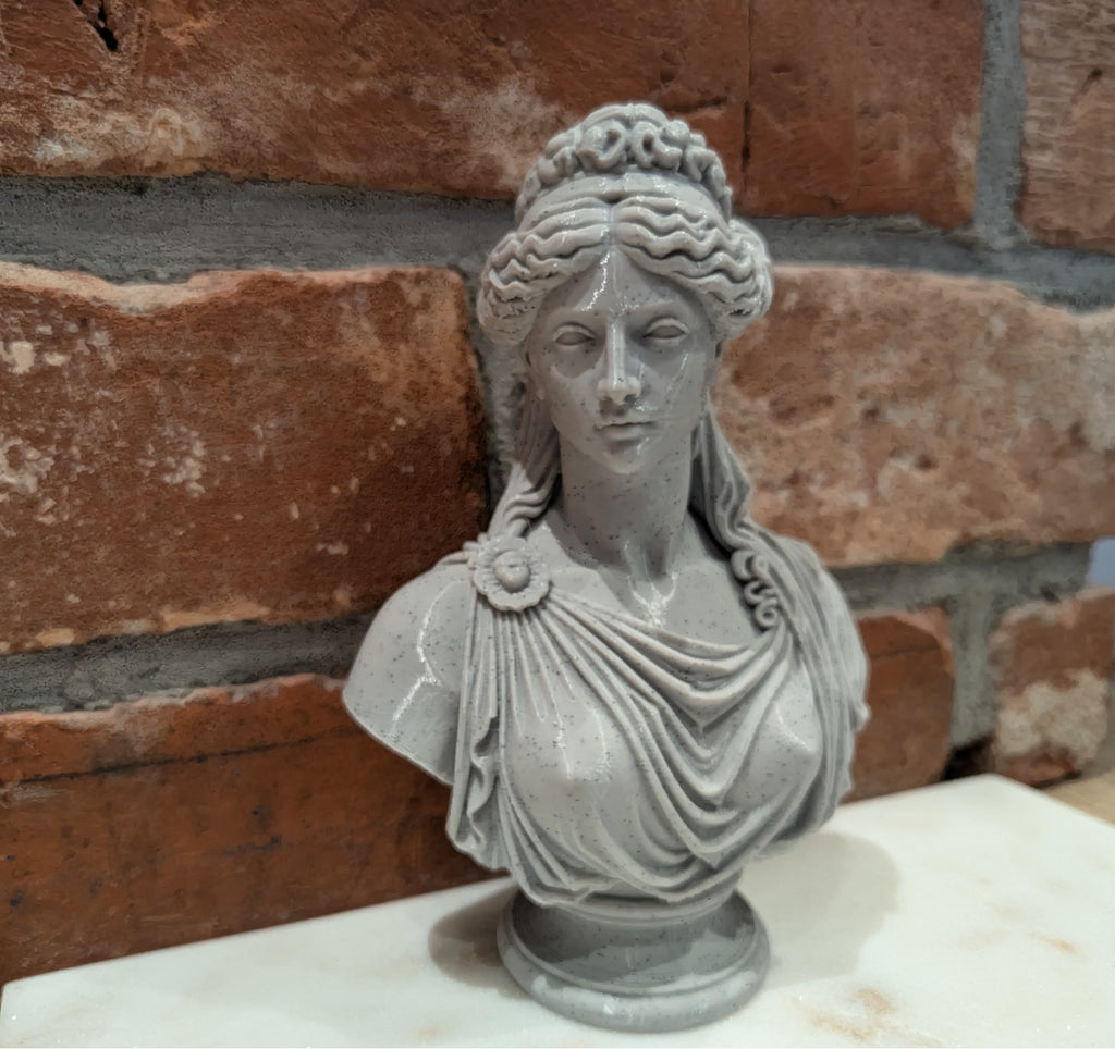 Popiersie Królowej Hery – Ekskluzywna Figurka Dekoracyjna 15 cm