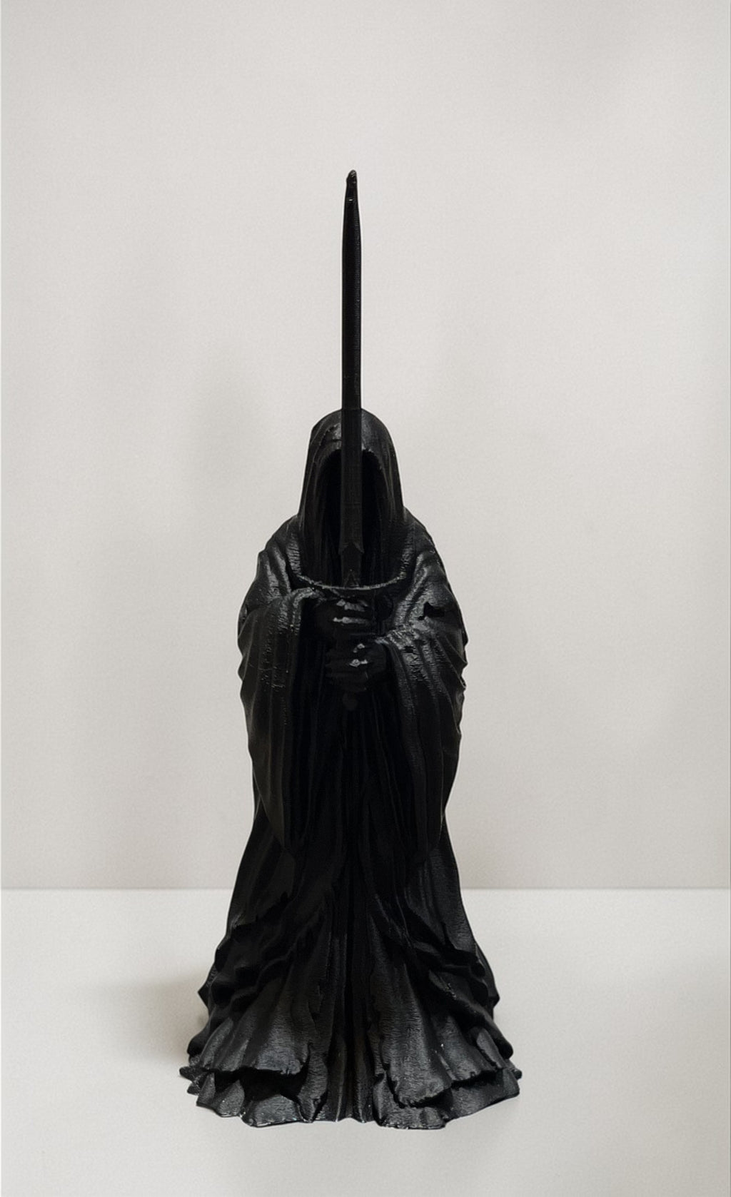 Figurka Nazgûl z Mieczem – Upiór Pierścienia | Statuetka 3D 16 cm