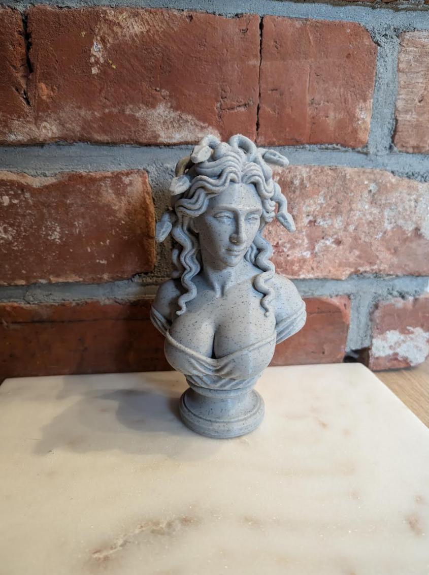 Popiersie Meduzy – Ekskluzywna Figurka Dekoracyjna 15 cm