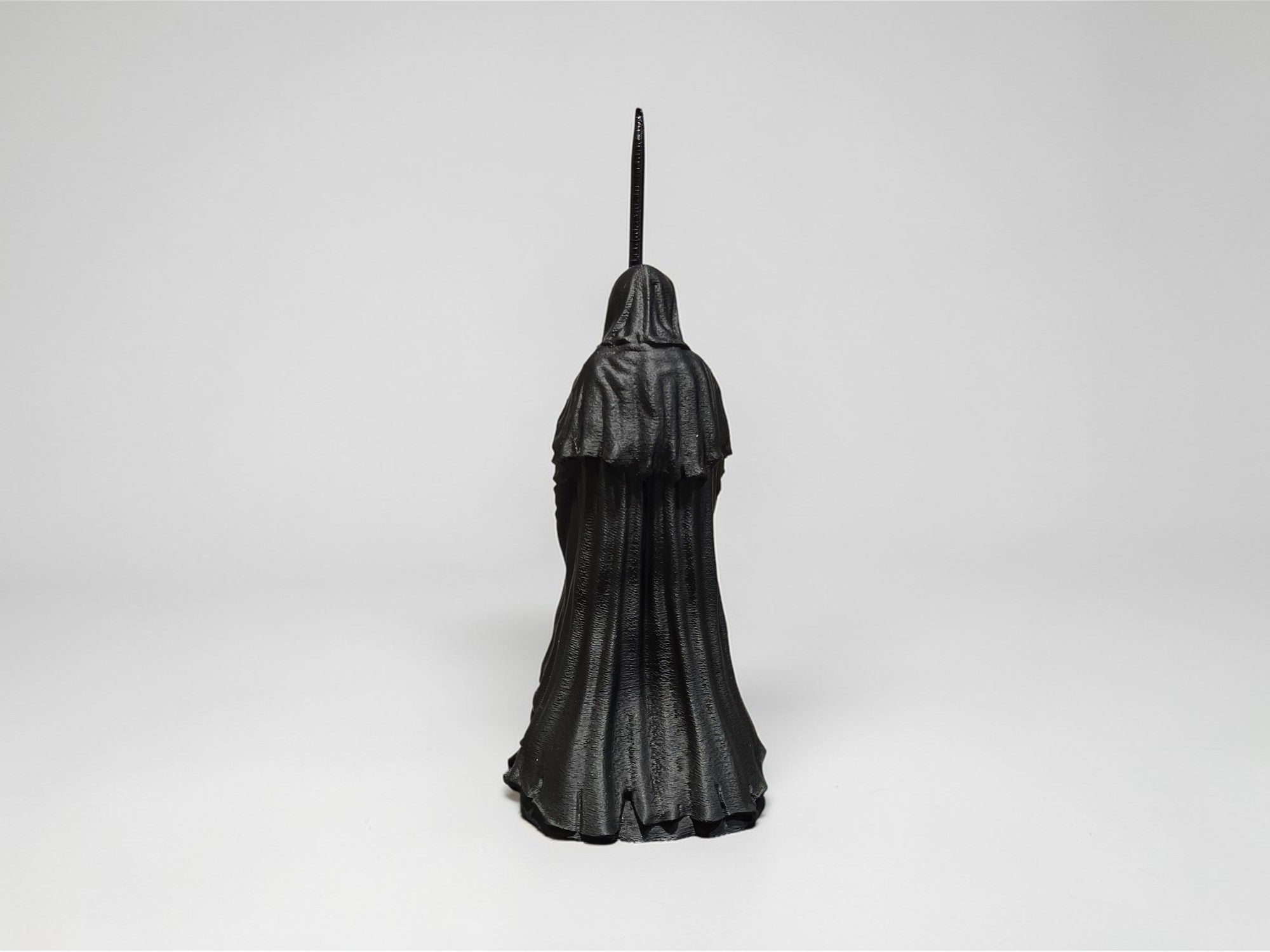 Figurka Nazgûl z Mieczem – Upiór Pierścienia 16 cm